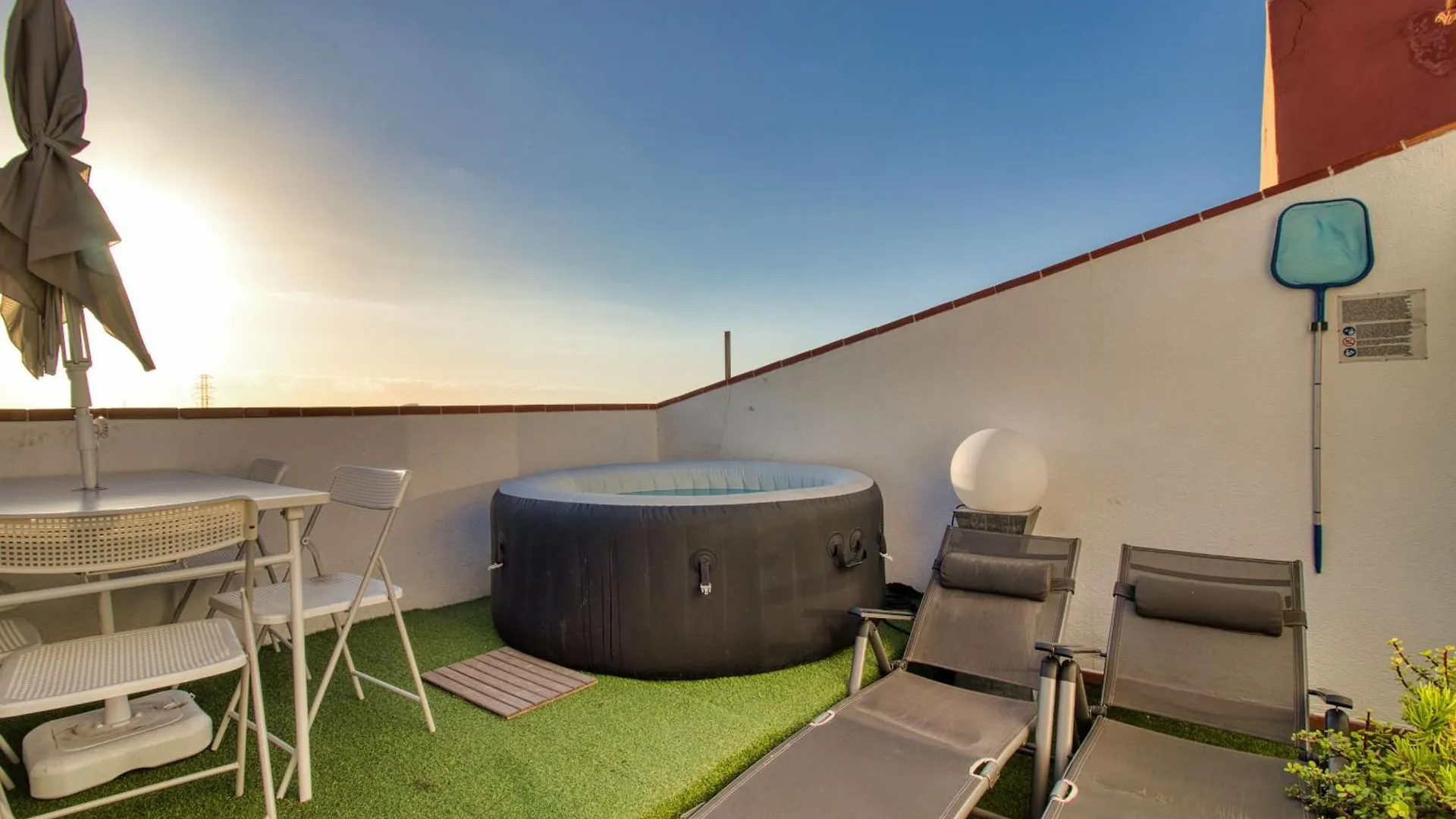 Casa Canaria Bei Golf Del Sur Mit Meerblick Jacuzzi 4 Schlafzimmer Und 2 Badezimmer Perfekt Fuer Familien Und Gruppen San Miguel de Abona 0*,  Espanha
